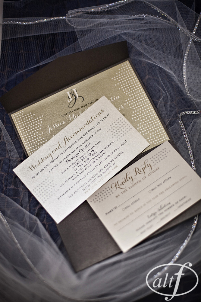 modern elegant wedding invitations