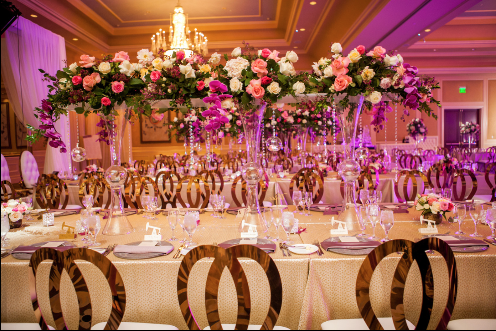 elegant floral las vegas wedding